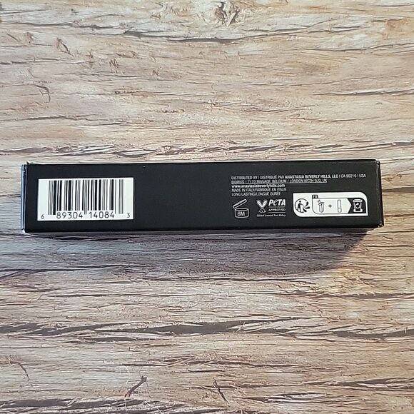 Anastasia Beverly Hills Lash Sculpt Lengthening and Volumizing Mascara - Picture 4 of 5